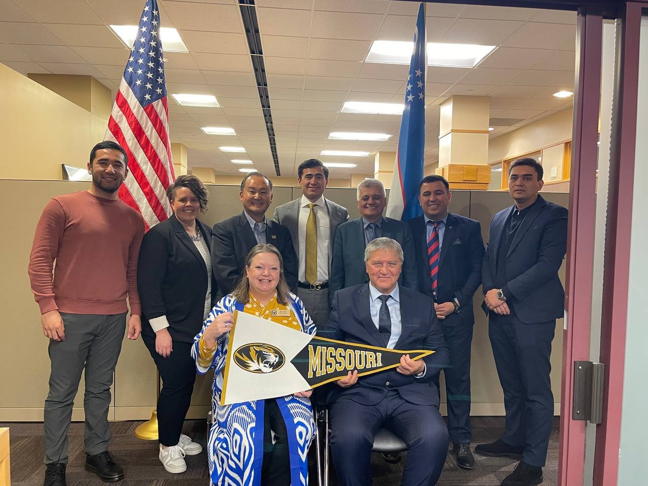 Partnership relations have been established with the University of Missouri, one of the top 50 universities in the United States and the top 500 universities in the world.  As we reported earlier, Kimyo International University in Tashkent sent a delegati